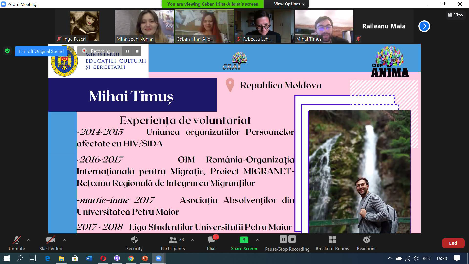 Sesiunea ”Anticafeneaua Voluntarilor„